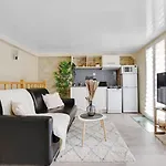 Duplex 8 Personnes A 10 Minutes Des Champs-Elysees