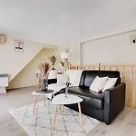 Duplex 8 Personnes A 10 Minutes Des Champs-Elysees