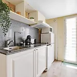 Duplex 8 Personnes A 10 Minutes Des Champs-Elysees