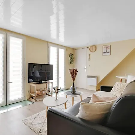 Apartment Duplex 8 Personnes A 10 Minutes Des Champs-elysees